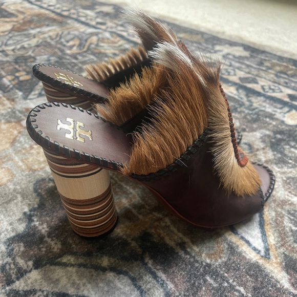 Tory Burch Mules Phoenix Mule Block Heels Feather Slip On - Picture 3 of 10